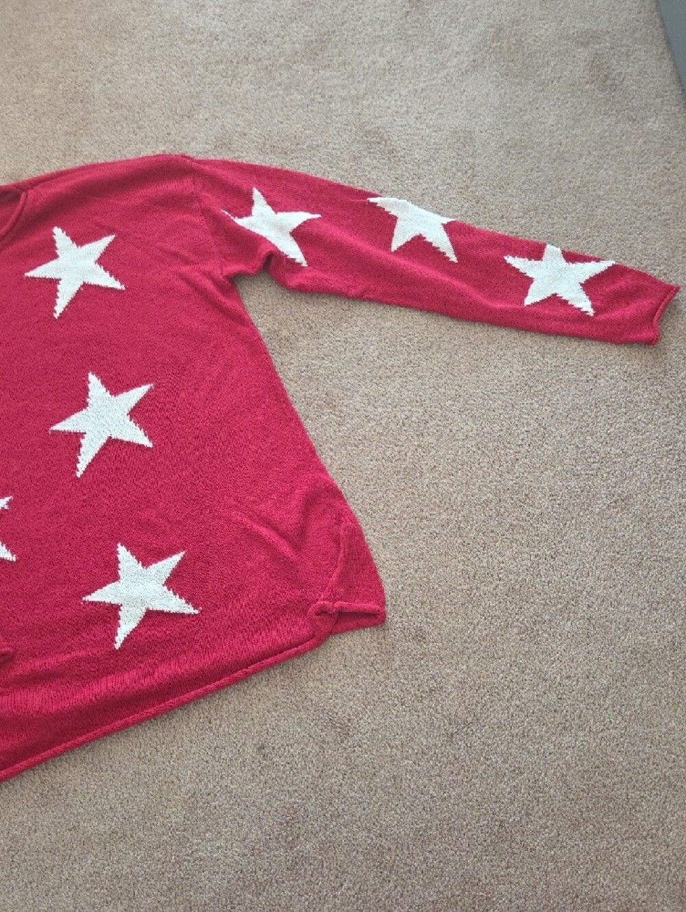 Stars Red Knit Sweater - Picture 2 of 5